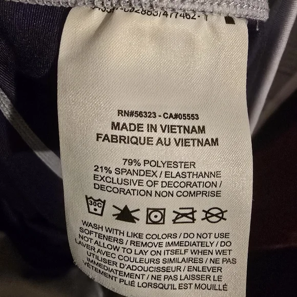 Nike Dri-Fit purple and white tie-dye cropped leggings womans size XL - Picture 6 of 6